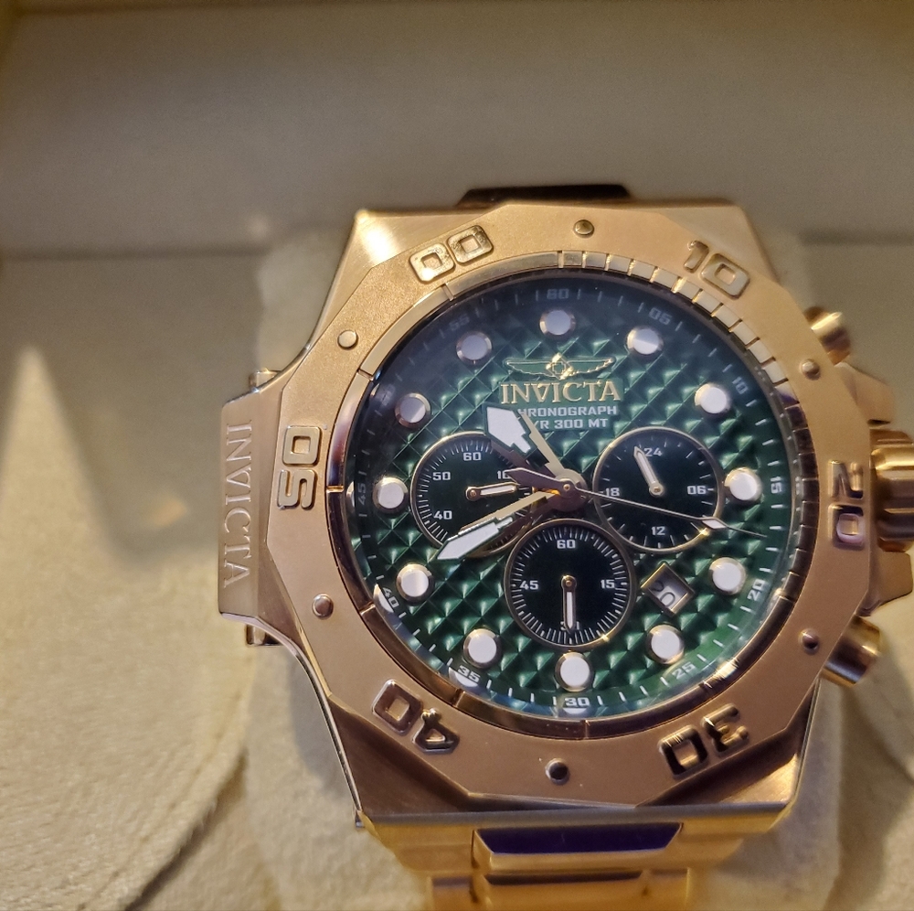 Watch - Picture 2 of 2